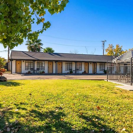 Triangle Motel Red Bluff Exterior photo