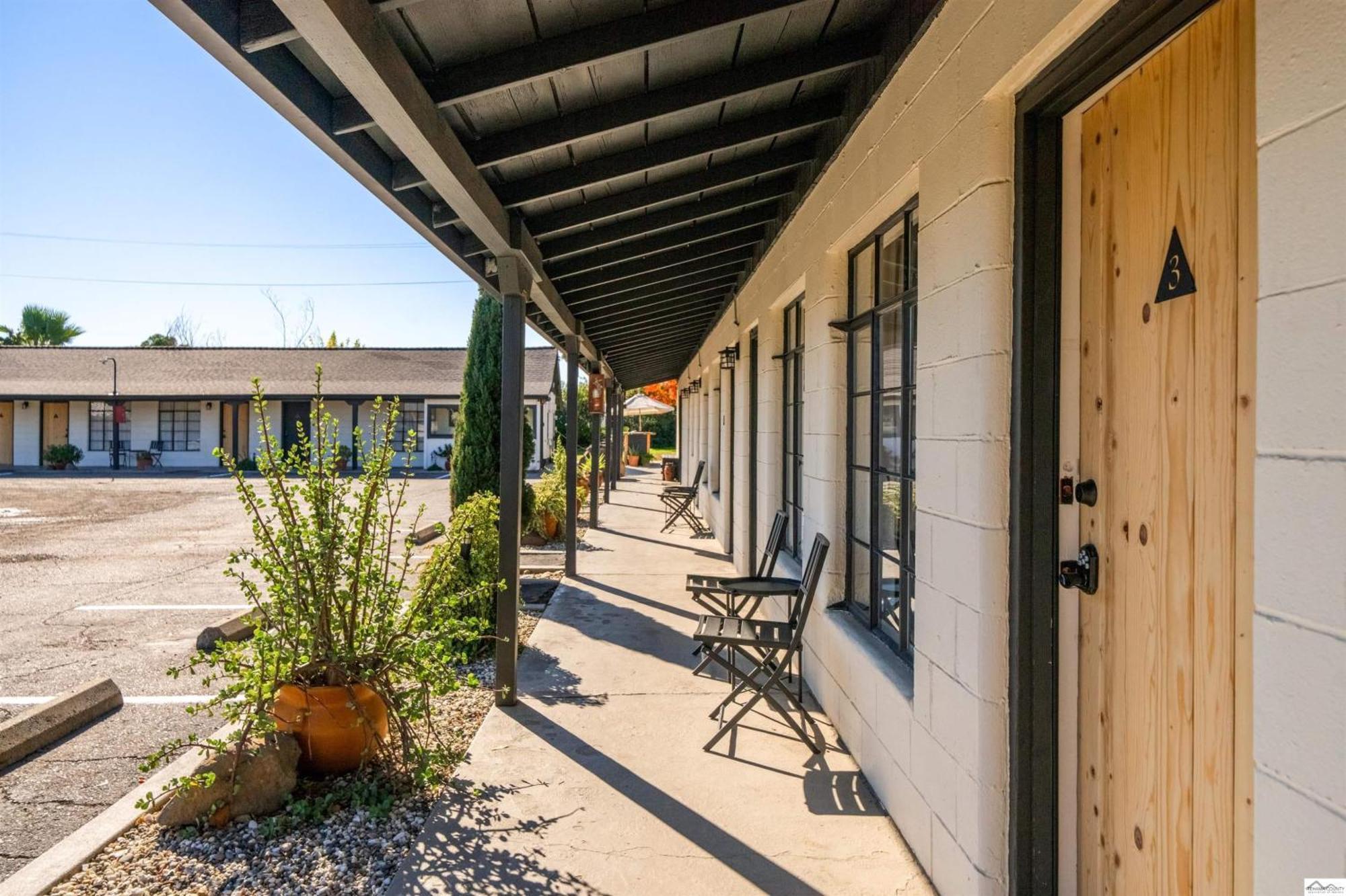 Triangle Motel Red Bluff Exterior photo