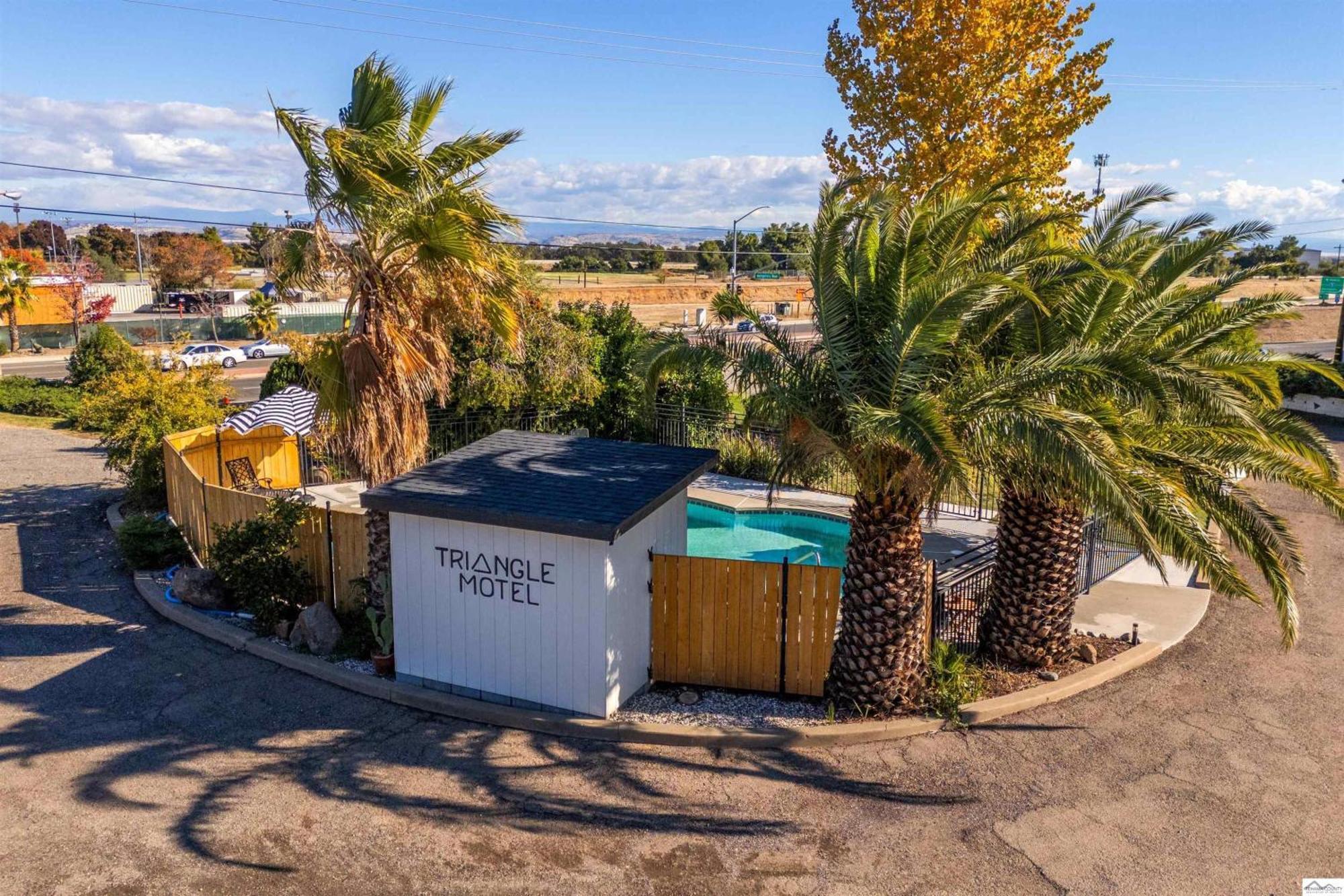 Triangle Motel Red Bluff Exterior photo